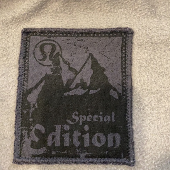 Lululemon sweater - Picture 3 of 7